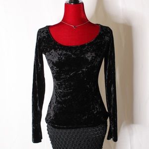 Betsey Johnson 90s Black Velvet Top🖤